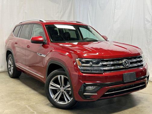 Fortana Red Metallic 2019 Volkswagen Atlas 3.6L SE w/Technology