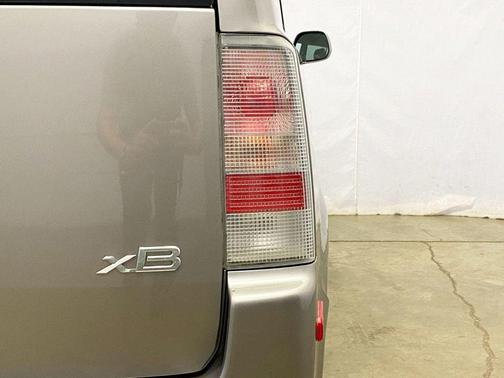 2005 Scion xB Base
