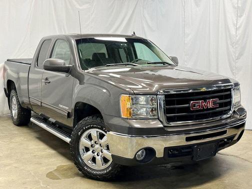 Storm Gray Metallic 2010 GMC Sierra 1500 SLT