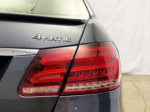2014 Mercedes-Benz E-Class 4dr Sedan E350 4MATIC
