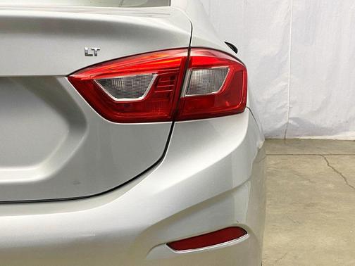 2016 Chevrolet Cruze LT Auto