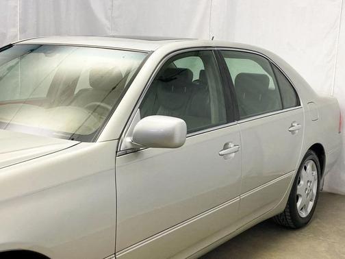 2003 Lexus LS 430 Base