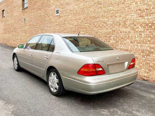 2003 Lexus LS 430 Base