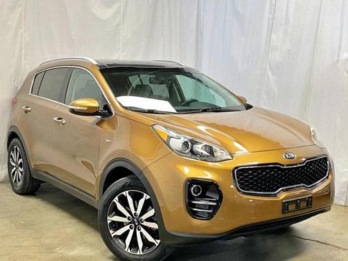 Burnished Copper 2017 Kia Sportage EX