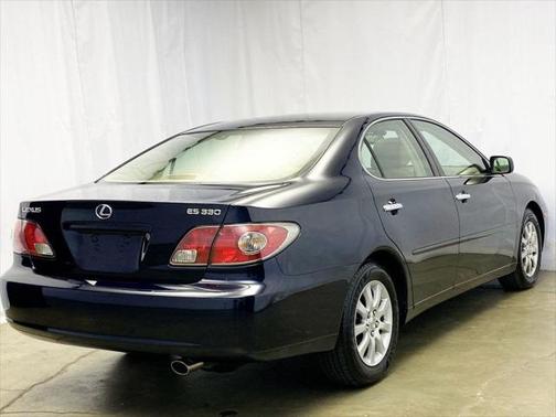 2004 Lexus ES 330 Base