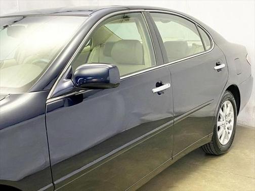 2004 Lexus ES 330 Base