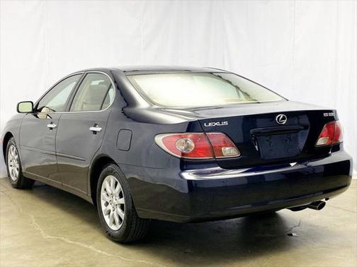 2004 Lexus ES 330 Base