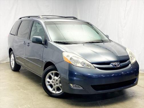 2006 Toyota Sienna XLE
