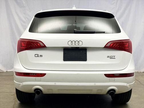 2012 Audi Q5 2.0T Premium Plus