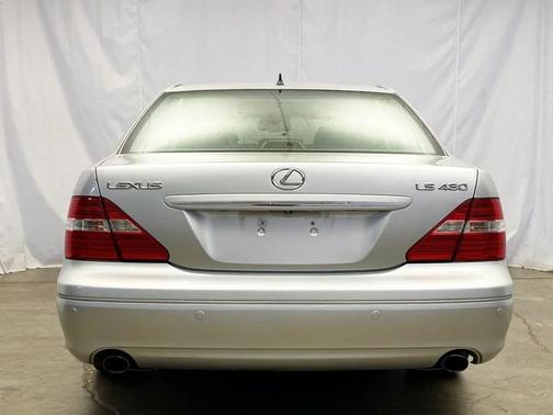 2005 Lexus LS 430 Base