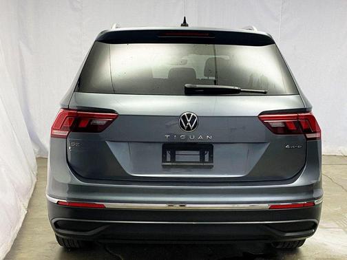 2022 Volkswagen Tiguan 2.0T SE 4MOTION
