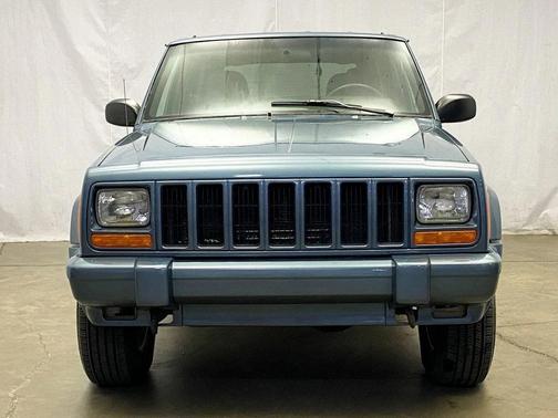 1999 Jeep Cherokee Classic 4WD