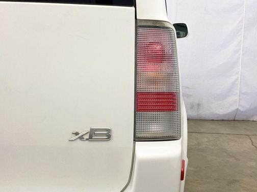 2006 Scion xB Base