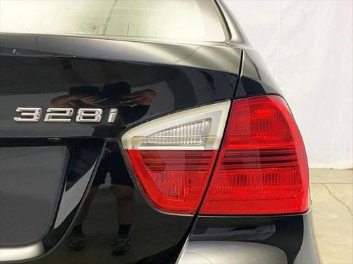 2007 BMW 328 328i