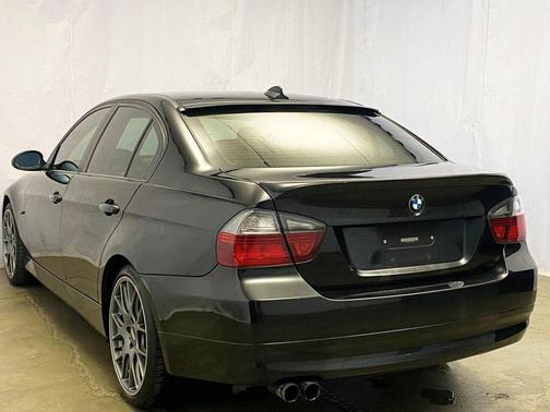 2006 BMW 325 1 Owner / ALL WHEEL DRIVE