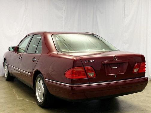 1999 Mercedes-Benz E-Class *** 1 Owner California Car !! RUST FREE ***