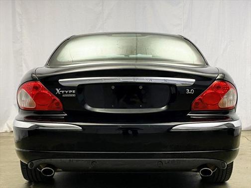2004 Jaguar X-Type 4dr Sedan 3.0L
