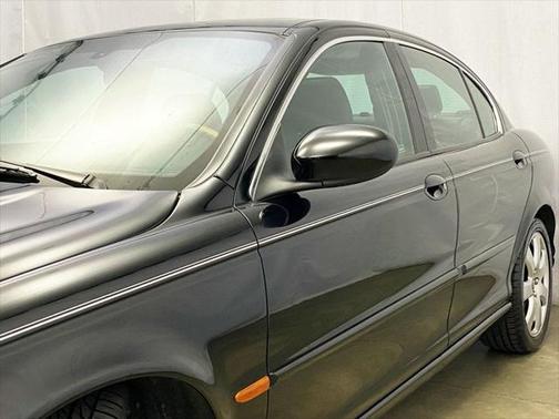2004 Jaguar X-Type 4dr Sedan 3.0L