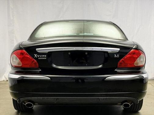 2004 Jaguar X-Type 4dr Sedan 3.0L