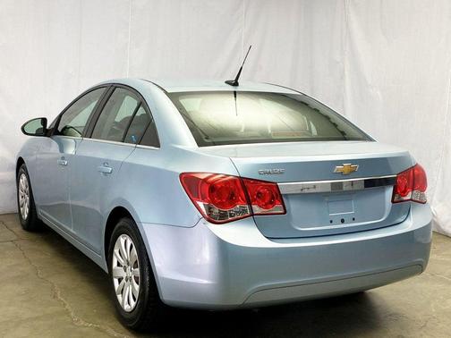2011 Chevrolet Cruze LS