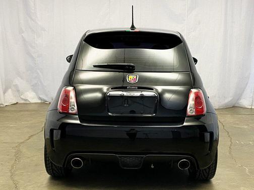 2016 FIAT 500 Abarth