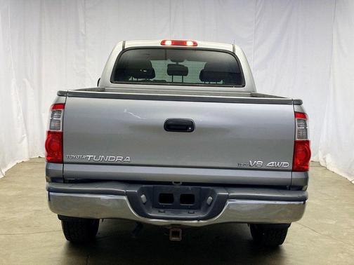 2004 Toyota Tundra SR5