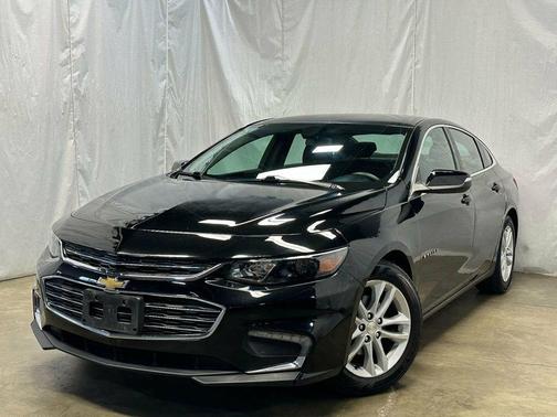 Mosaic Black Metallic 2017 Chevrolet Malibu 1LT