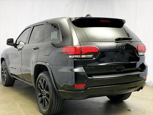 2017 Jeep Grand Cherokee Altitude