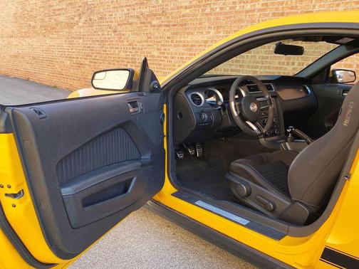 2012 Ford Mustang Boss 302