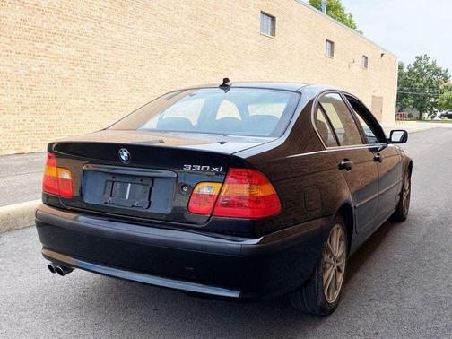 2004 BMW 330 330xi