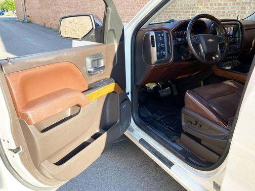 2015 Chevrolet Silverado 1500 High Country