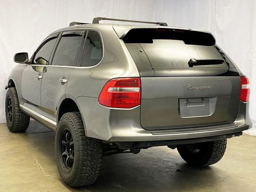 Meteor Gray Metallic 2009 Porsche Cayenne Cayenne
