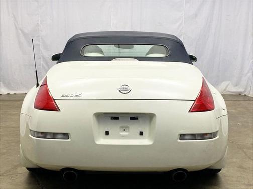 2004 Nissan 350Z Touring