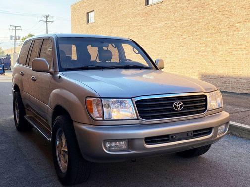 2002 Toyota Land Cruiser Base