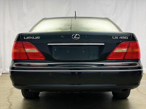 2003 Lexus LS 430 Base