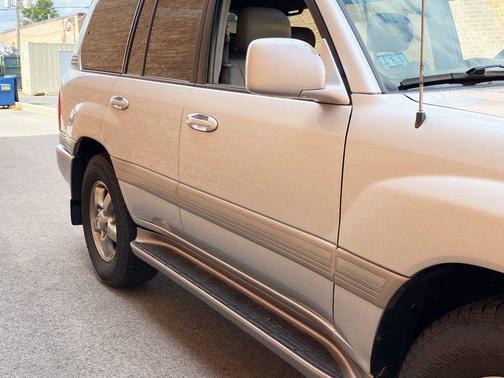 2006 Toyota Land Cruiser Base