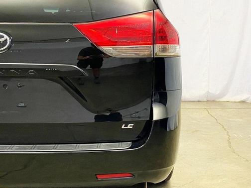 2013 Toyota Sienna LE