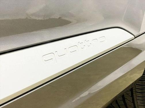 2019 Audi Q7 55 Premium Plus