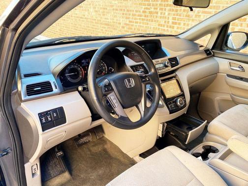 2016 Honda Odyssey EX