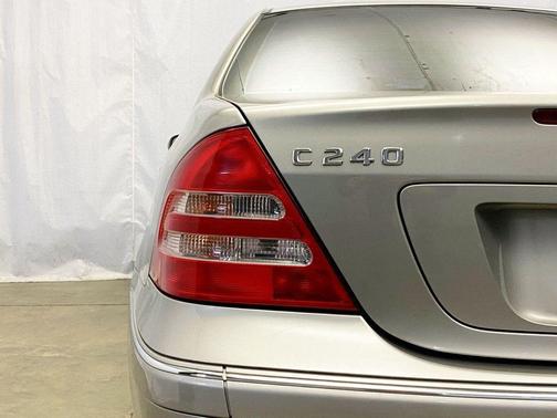 2003 Mercedes-Benz C-Class C240 4dr Sedan 2.6L AWD
