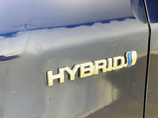 2014 Toyota Prius Three