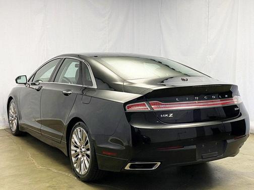 2015 Lincoln MKZ Hybrid Base