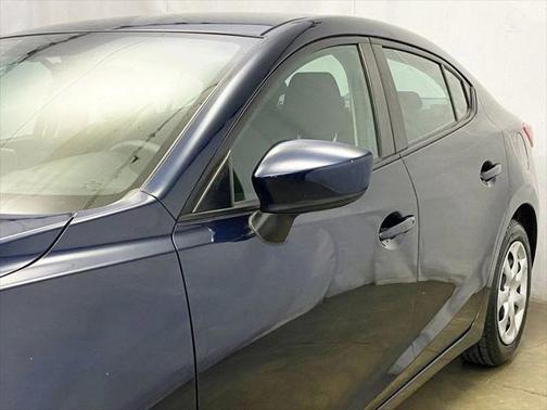 2015 Mazda Mazda3 i Sport