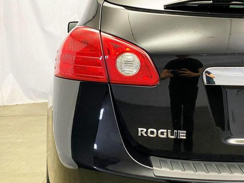 2013 Nissan Rogue S