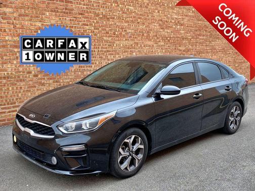 Aurora Black 2019 Kia Forte LXS IVT