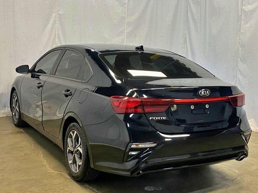 Aurora Black 2019 Kia Forte LXS IVT