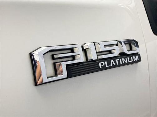 2017 Ford F-150 Platinum