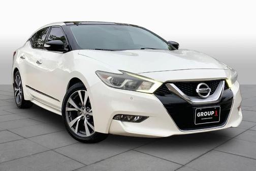 White 2017 Nissan Maxima 3.5 SL