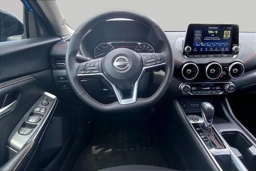 2t Blu Blk Roof 2025 Nissan Sentra SR