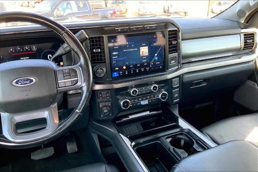 2023 Ford F-350 Lariat Super Duty